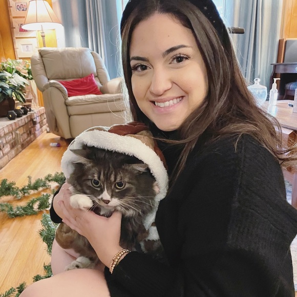 Meet your Posher, Claire - Picture 4 of 4